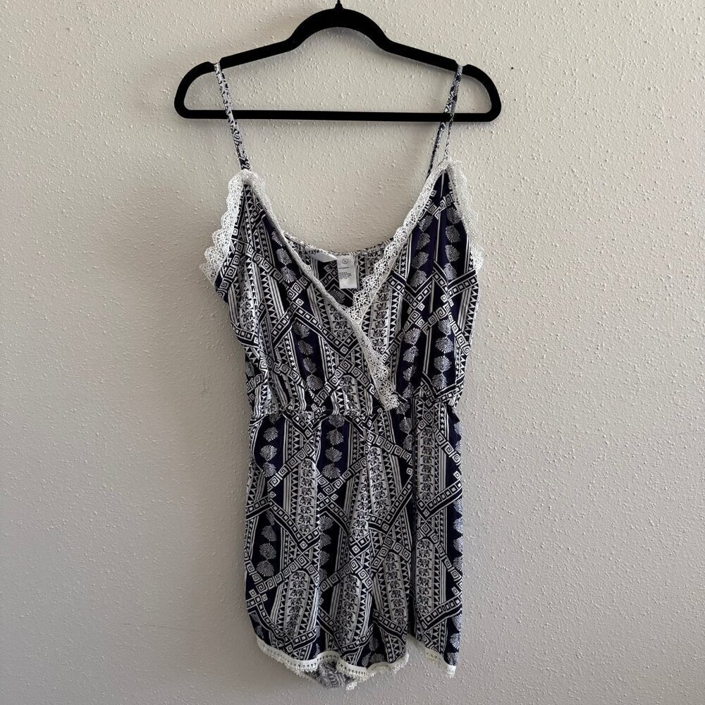 NWT Raya Sun XL Romper Boho Print Lace Trim Strappy Jumpsuit